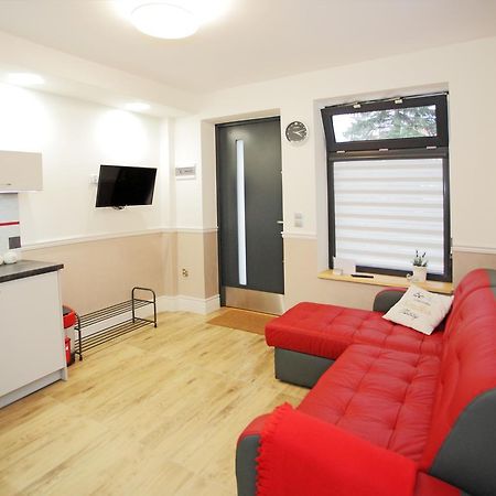 White Home Apartment ビャウィストク エクステリア 写真