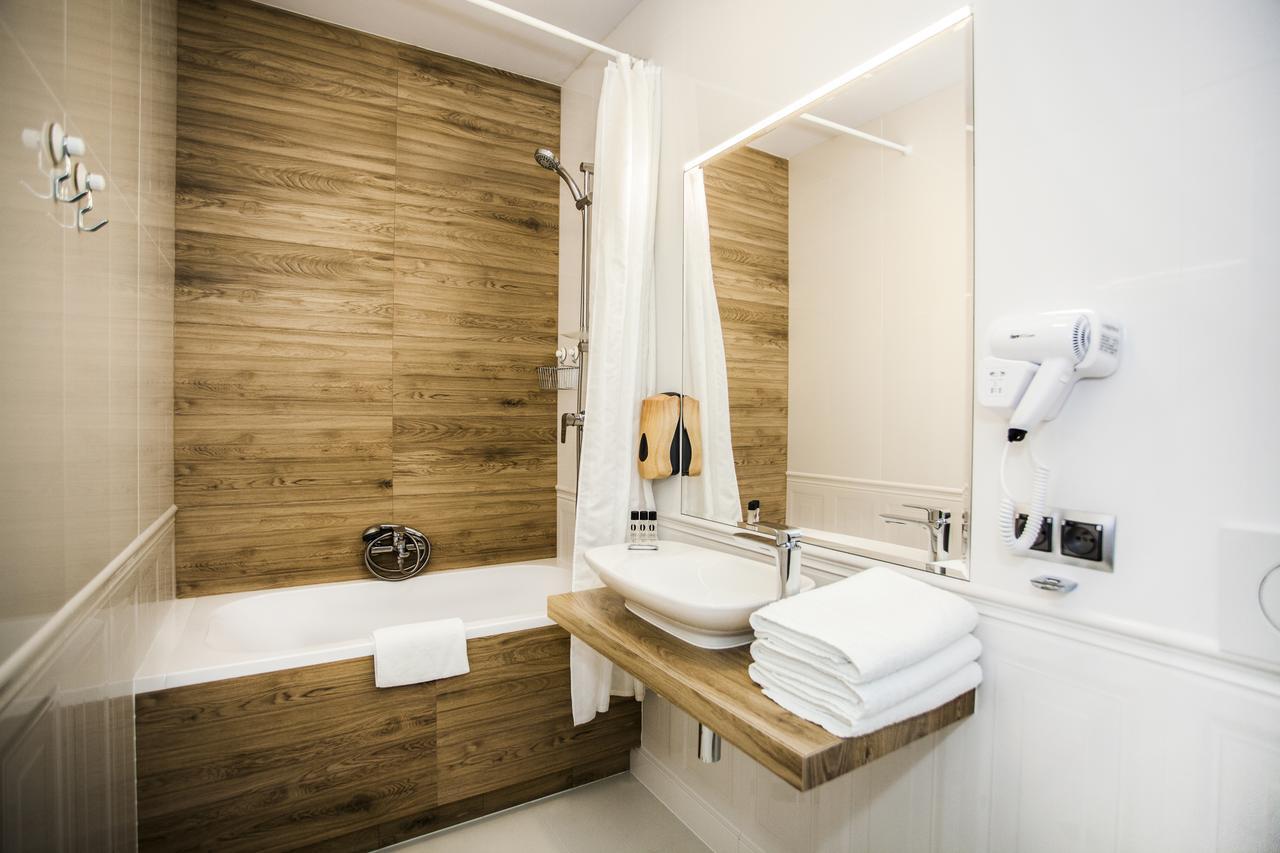 White Home Apartment ビャウィストク エクステリア 写真