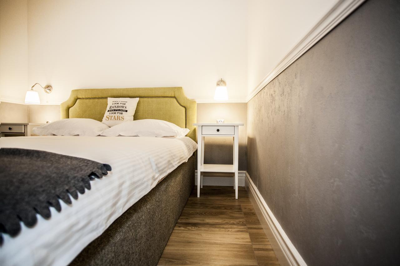 White Home Apartment ビャウィストク エクステリア 写真